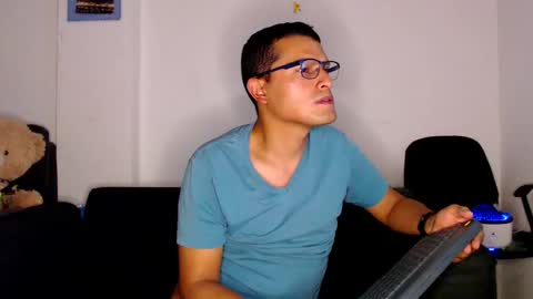 Manu online show from September 25, 4:22 am