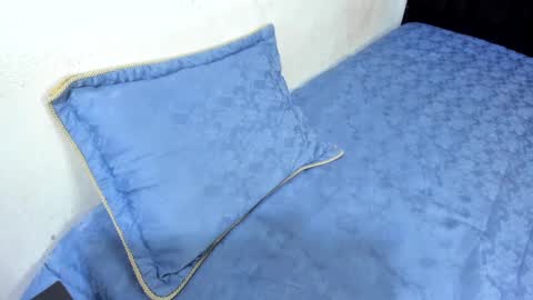 Chris online show from January 24, 3:22 am