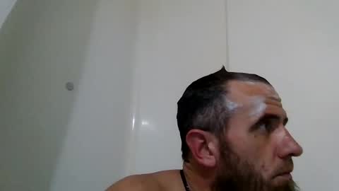 ljblandon online show from November 4, 10:27 am