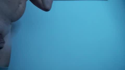 lllortx online show from October 27, 5:15 pm