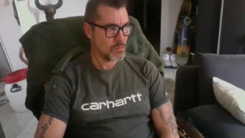 loanm online show from February 12, 12:00 pm