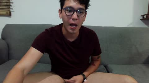 Snapshot of lobomx19 chatting on January 31, 2:26 am Lobo online show from January 31, 2:26 am