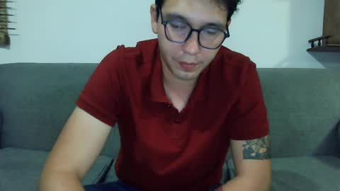 Snapshot of lobomx19 chatting on October 3, 3:22 am Lobo online show from October 3, 3:22 am