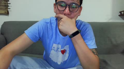 Snapshot of lobomx19 chatting on January 30, 2:38 am Lobo online show from January 30, 2:38 am