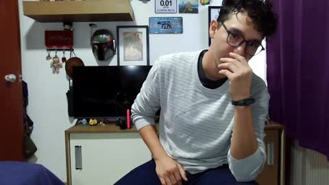 Snapshot of lobomx19 chatting on January 18, 3:27 pm Lobo online show from January 18, 3:27 pm