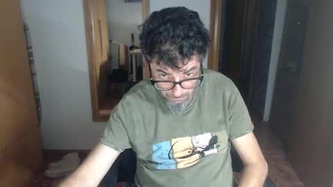 lobosolitario73 online show from October 15, 9:33 pm