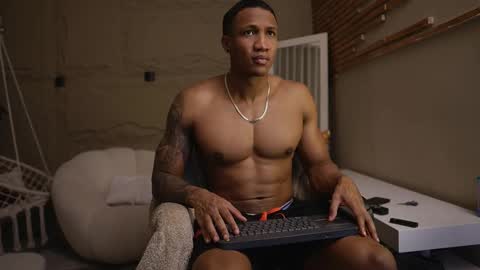 logan_varela online show from February 26, 1:01 pm