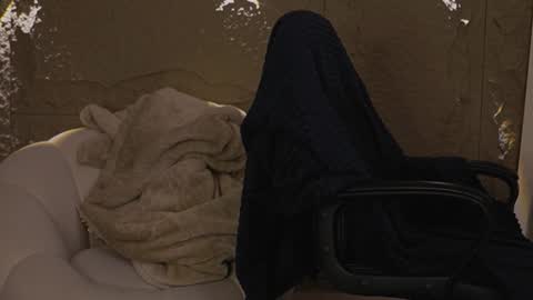 logan_varela online show from February 22, 1:56 pm