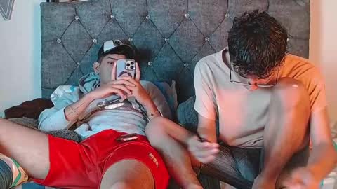 Snapshot of logan_willyams_ chatting on October 7, 11:20 pm logan_willyams_ online show from October 7, 11:20 pm