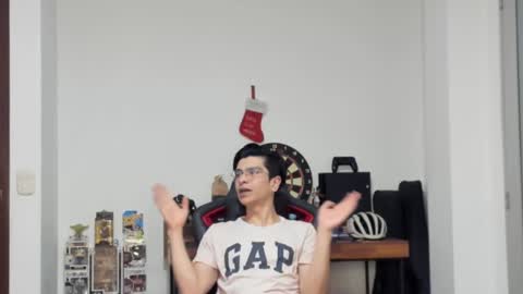 Logan online show from February 7, 8:33 am