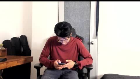 Logan online show from September 15, 7:21 am