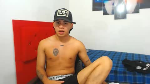 logannthh online show from April 4, 4:20 am