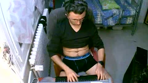 lokoum39 online show from March 15, 7:09 pm