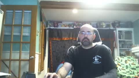 longandcut99 online show from May 18, 3:17 pm