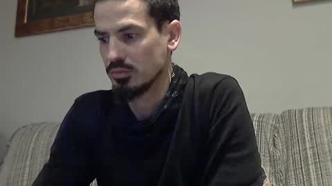 Alejandro Rulitos Twitter longnight55 Intagram 5longnight5 online show from January 26, 9:40 pm