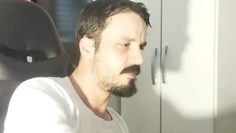 Lucas online show from February 6, 3:52 pm