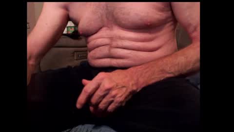 looking469 online show from September 18, 3:19 am