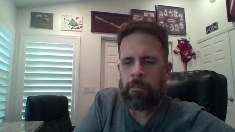 lookyherre online show from April 27, 4:47 pm