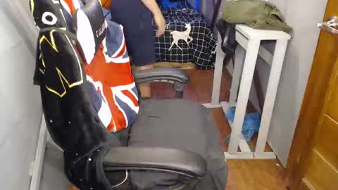 Macky online show from December 28, 4:19 am