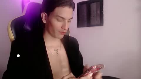 LION online show from January 11, 10:19 am