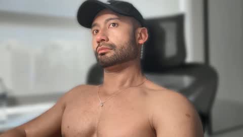 Cale online show from March 9, 9:53 pm