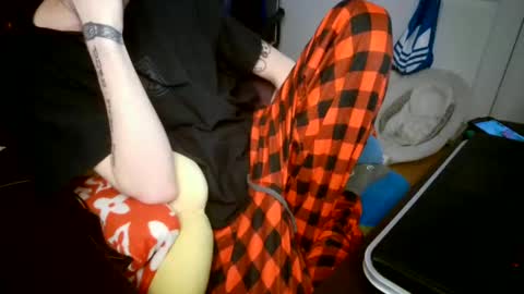 LORDXW online show from December 5, 2:09 am