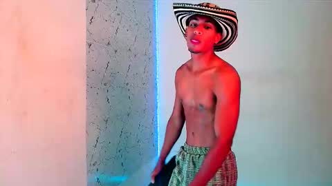 Lorian Vikel  online show from September 29, 9:10 pm