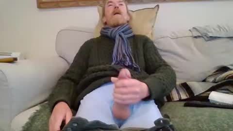 Jules and Jim online show from January 21, 8:33 am