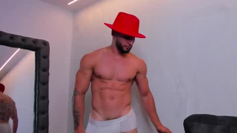 Louis online show from February 20, 8:27 am