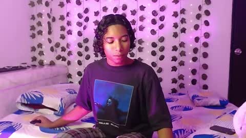 Louis Valdz online show from February 13, 7:42 pm