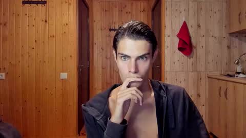 Mark online show from September 9, 2:38 pm