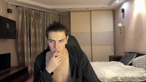 Mark online show from January 10, 2:35 am