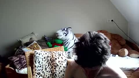 Love bert online show from February 13, 3:03 pm