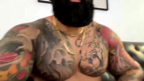 loveathickbitch online show from December 16, 7:43 pm