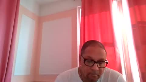 lovecumpigdaddy online show from June 29, 9:15 pm