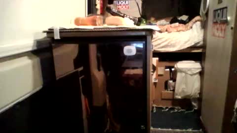 Snapshot of lovefeetcams27 chatting on October 3, 1:54 am lovefeetcams27 online show from October 3, 1:54 am