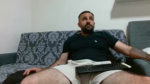 loveivat80 online show from April 18, 5:25 pm