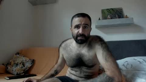 loveivat80 online show from October 8, 8:29 am