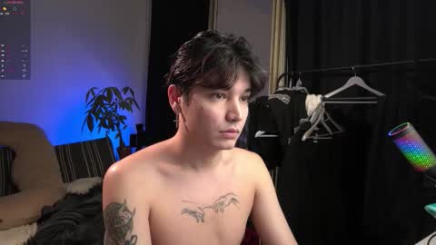 lovelydany3 online show from September 25, 11:35 pm