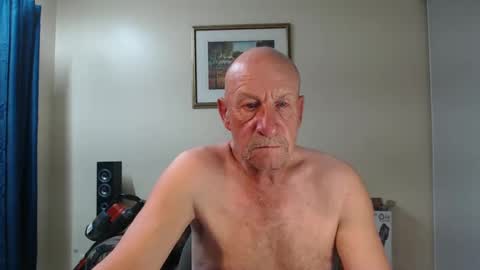 Snapshot of lovesblackazz chatting on March 12, 11:20 am Lovesblackazz online show from March 12, 11:20 am