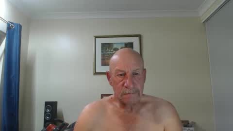 Snapshot of lovesblackazz chatting on January 17, 12:10 am Lovesblackazz online show from January 17, 12:10 am