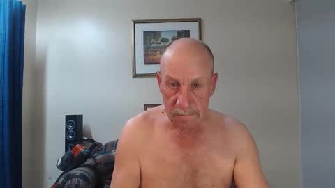 Snapshot of lovesblackazz chatting on September 20, 10:48 am Lovesblackazz online show from September 20, 10:48 am