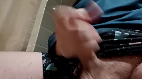 lovestrapons1 online show from February 22, 6:42 pm