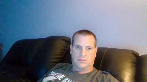 lovetocum37 online show from December 14, 3:51 am