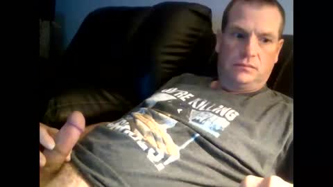 lovetocum37 online show from October 3, 3:11 am