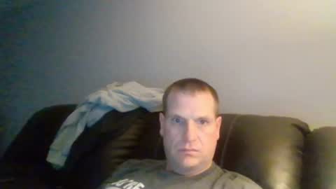 lovetocum37 online show from February 18, 2:49 am