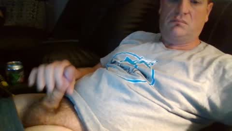 lovetocum37 online show from December 19, 4:56 am