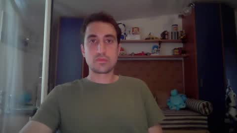 Snapshot of luca_f4 chatting on September 8, 3:33 pm Luca online show from September 8, 3:33 pm