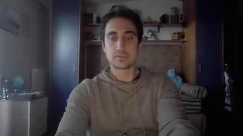 Snapshot of luca_f4 chatting on October 29, 3:48 pm Luca online show from October 29, 3:48 pm