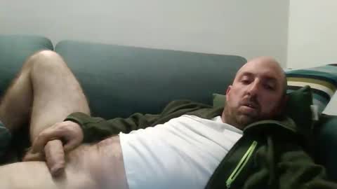 Luca online show from November 25, 7:38 pm